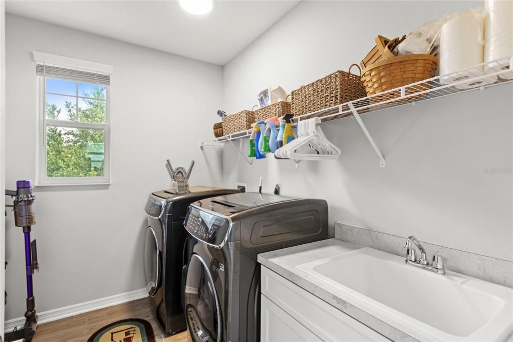 En Venta: $515,000 (4 camas, 3 baños, 2889 Pies cuadrados)