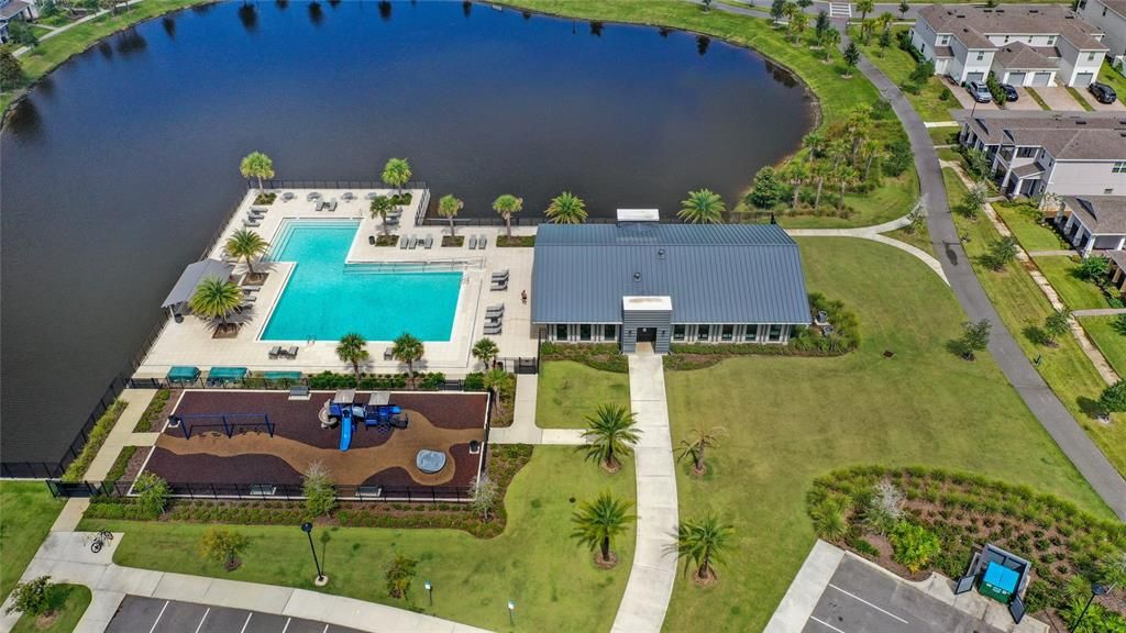 En Venta: $515,000 (4 camas, 3 baños, 2889 Pies cuadrados)