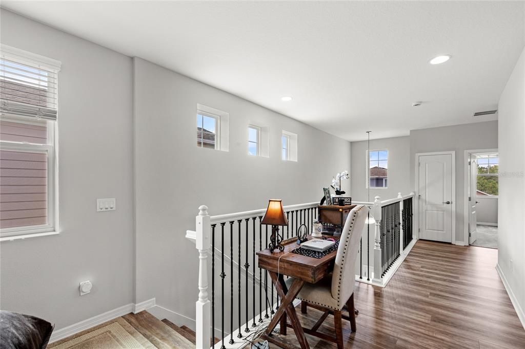 En Venta: $515,000 (4 camas, 3 baños, 2889 Pies cuadrados)