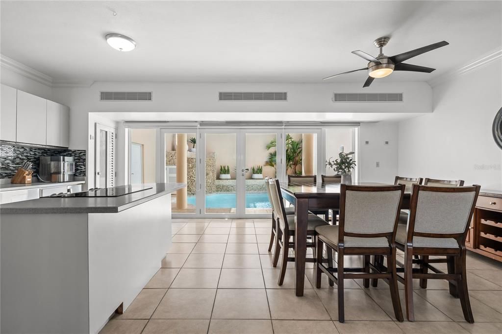 Active With Contract: $565,000 (3 beds, 2 baths, 2087 Square Feet)