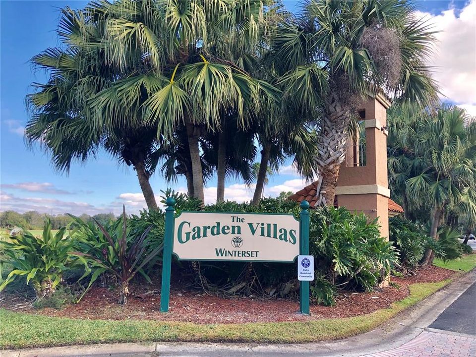 For Rent: $1,700 (2 beds, 2 baths, 930 Square Feet)