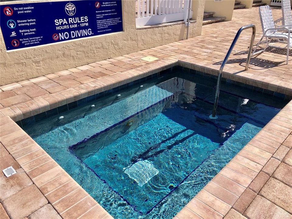 For Rent: $1,700 (2 beds, 2 baths, 930 Square Feet)