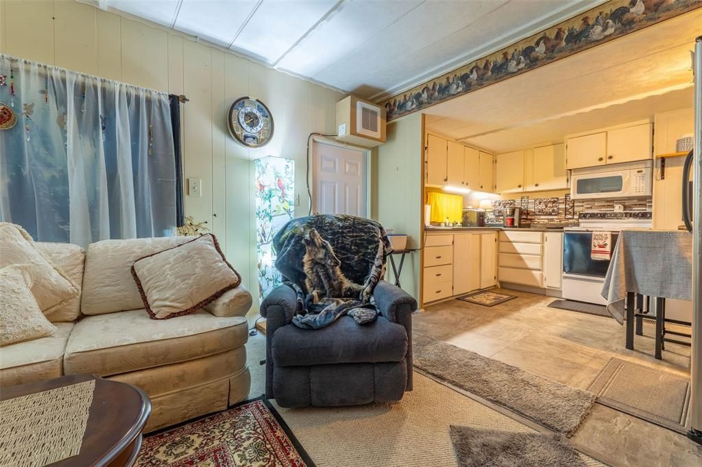 En Venta: $139,000 (2 camas, 1 baños, 672 Pies cuadrados)