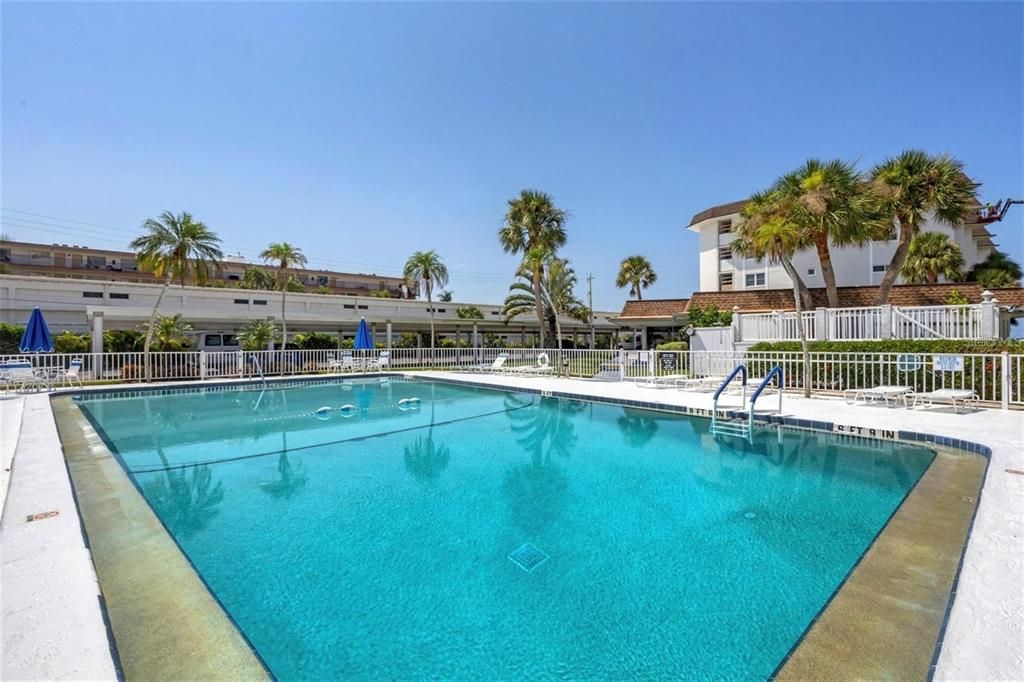 Activo con contrato: $2,500 (2 camas, 2 baños, 1172 Pies cuadrados)