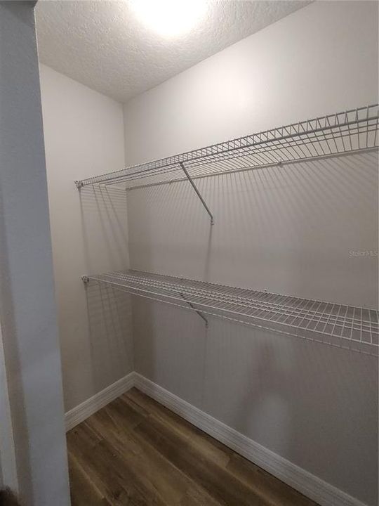 出租: $1,450 (2 贝兹, 2 浴室, 1036 平方英尺)