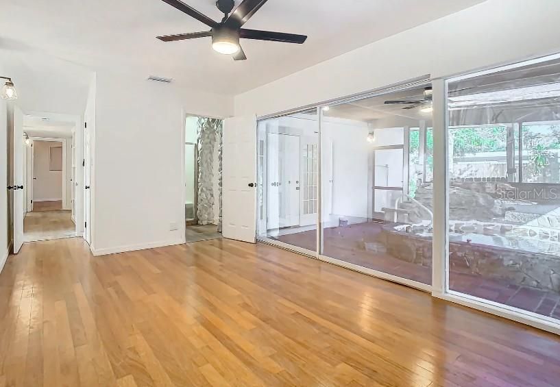 待售: $255,000 (3 贝兹, 2 浴室, 1427 平方英尺)