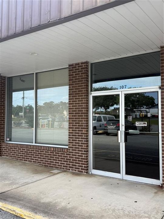 待售: $21,600 (0 贝兹, 0 浴室, 1215 平方英尺)