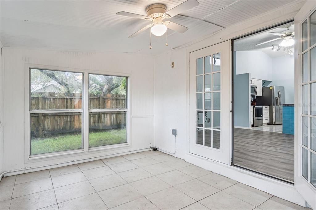 Active With Contract: $240,000 (2 beds, 2 baths, 1116 Square Feet)