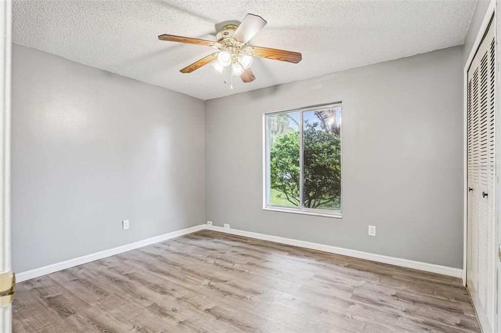 Active With Contract: $240,000 (2 beds, 2 baths, 1116 Square Feet)