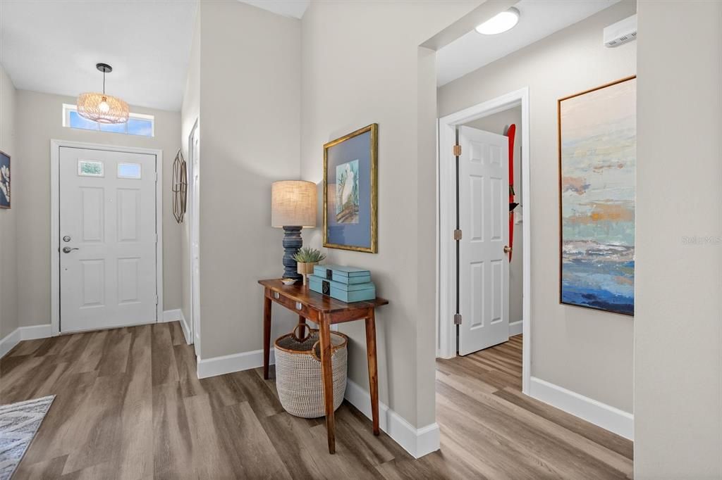 待售: $389,900 (2 贝兹, 2 浴室, 1546 平方英尺)