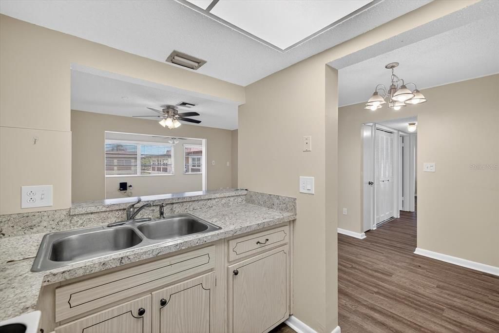 En Venta: $85,000 (2 camas, 2 baños, 1088 Pies cuadrados)