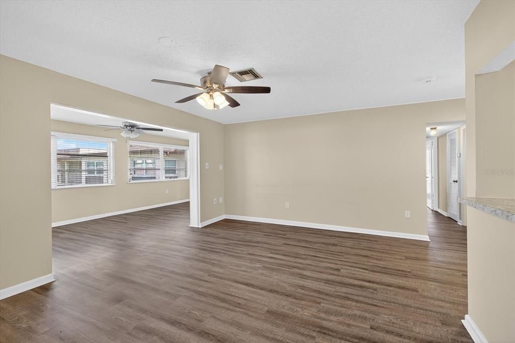 En Venta: $85,000 (2 camas, 2 baños, 1088 Pies cuadrados)