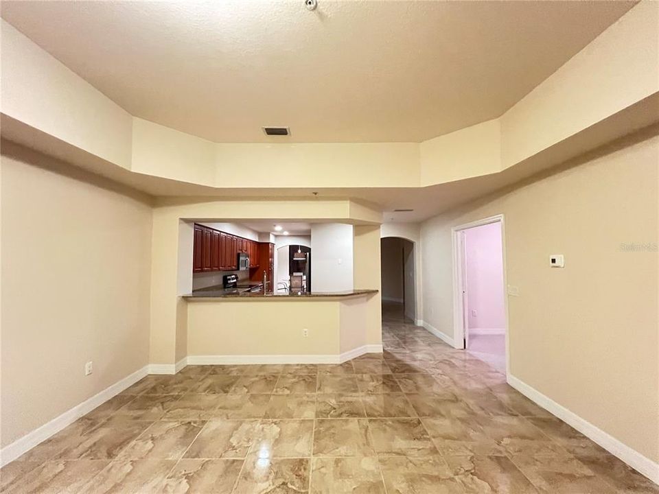 For Rent: $2,000 (3 beds, 2 baths, 1845 Square Feet)