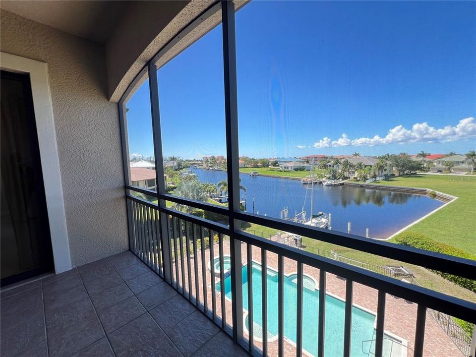 For Rent: $2,000 (3 beds, 2 baths, 1845 Square Feet)