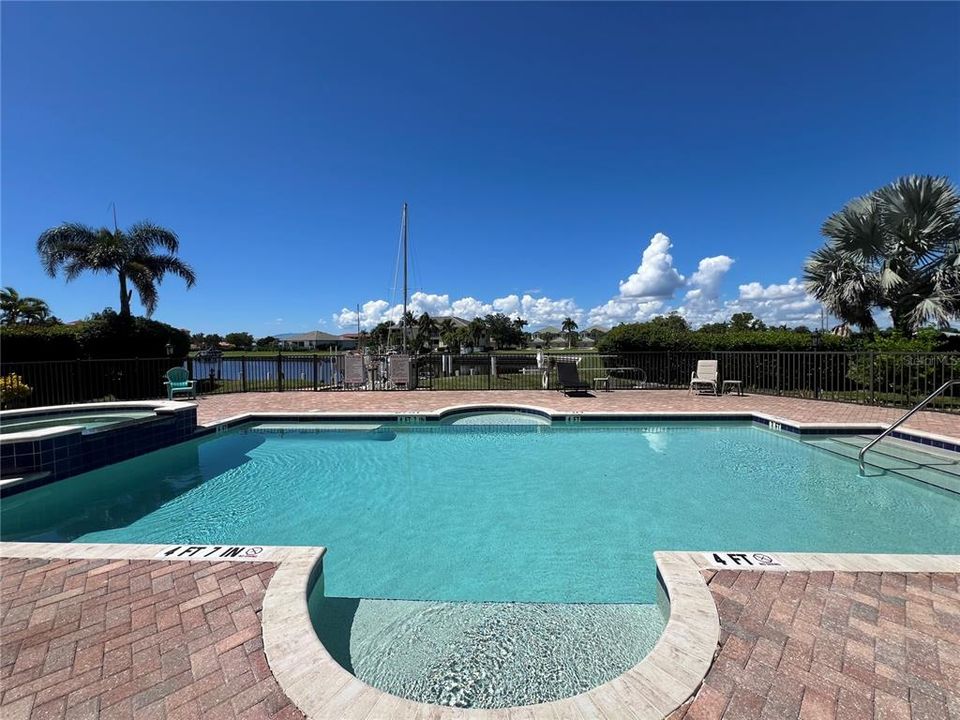 For Rent: $2,000 (3 beds, 2 baths, 1845 Square Feet)