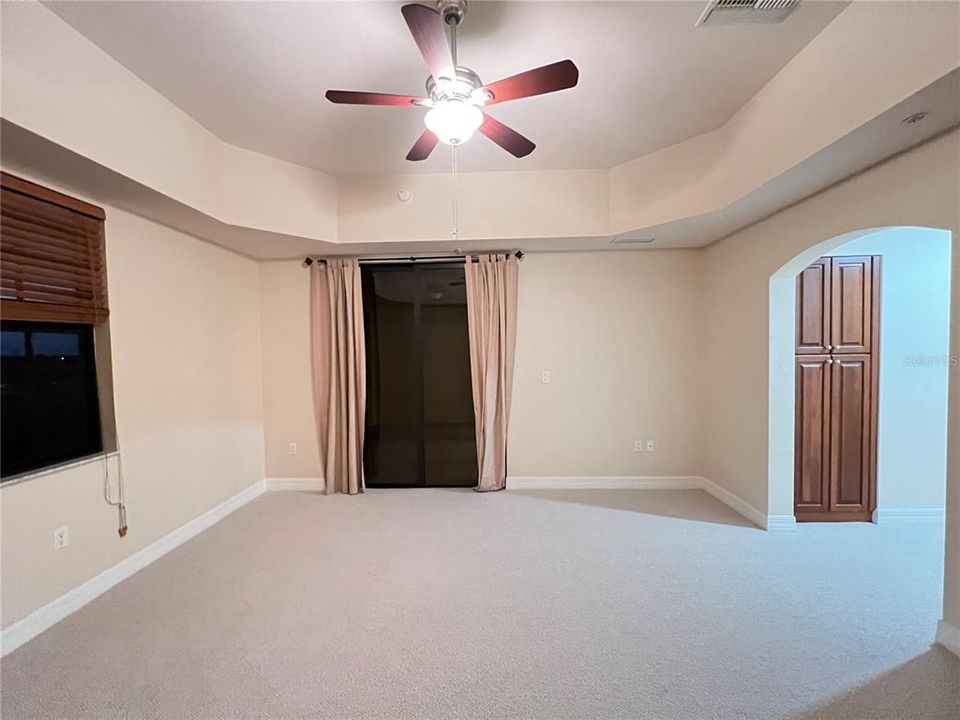 For Rent: $2,000 (3 beds, 2 baths, 1845 Square Feet)