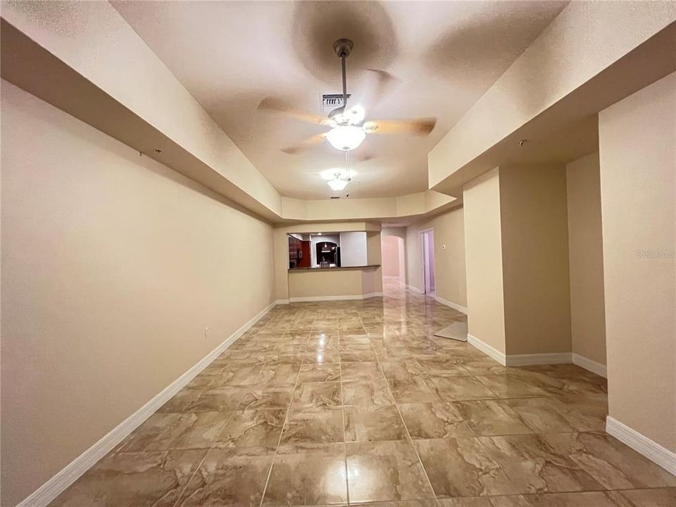 For Rent: $2,000 (3 beds, 2 baths, 1845 Square Feet)