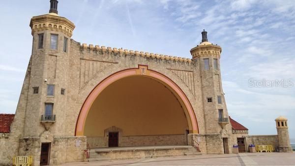 待售: $119,900 (0 贝兹, 1 浴室, 358 平方英尺)