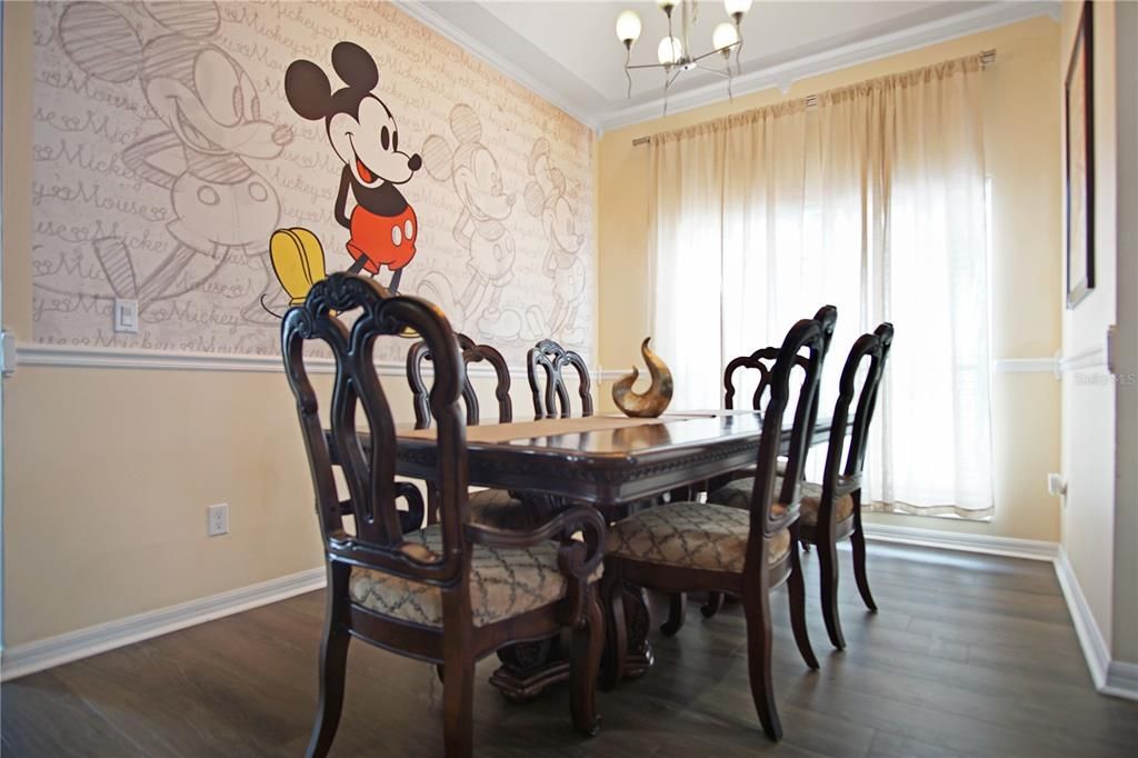 For Rent: $2,400 (5 beds, 3 baths, 2269 Square Feet)