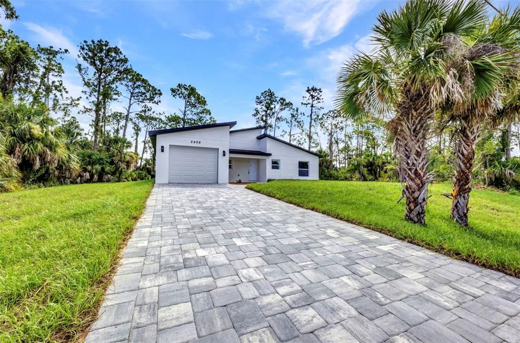 В аренду: $2,175 (4 спален, 2 ванн, 1459 Квадратных фут)