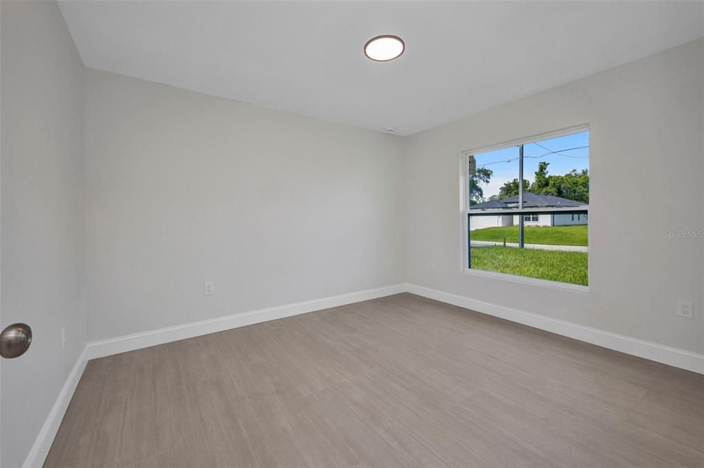 В аренду: $2,175 (4 спален, 2 ванн, 1459 Квадратных фут)