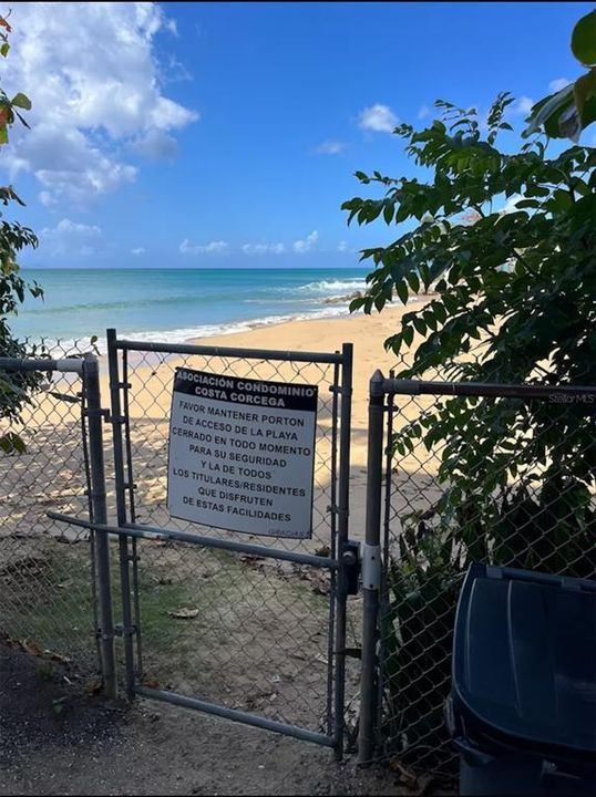 На продажу: $309,000 (2 спален, 1 ванн, 853 Квадратных фут)