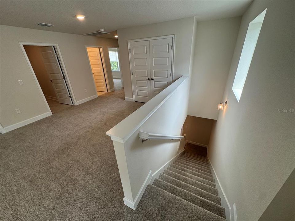 For Rent: $2,400 (4 beds, 2 baths, 1900 Square Feet)