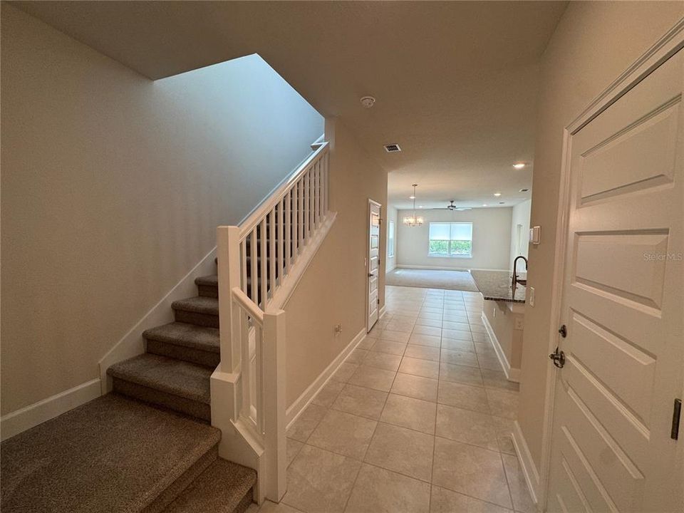 For Rent: $2,400 (4 beds, 2 baths, 1900 Square Feet)