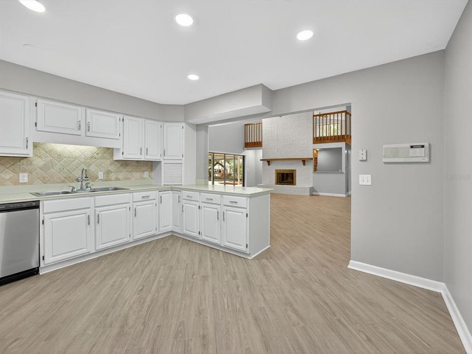 待售: $1,449,000 (4 贝兹, 3 浴室, 3277 平方英尺)