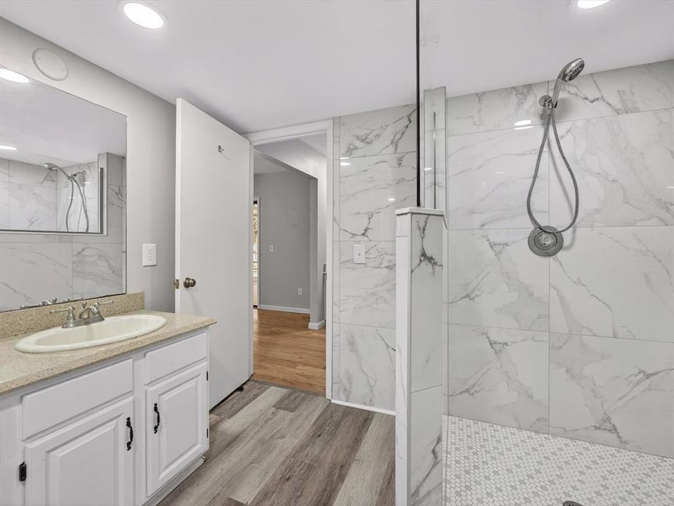 待售: $1,449,000 (4 贝兹, 3 浴室, 3277 平方英尺)