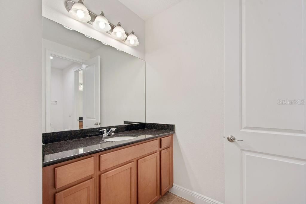 待售: $1,480,000 (6 贝兹, 4 浴室, 4522 平方英尺)