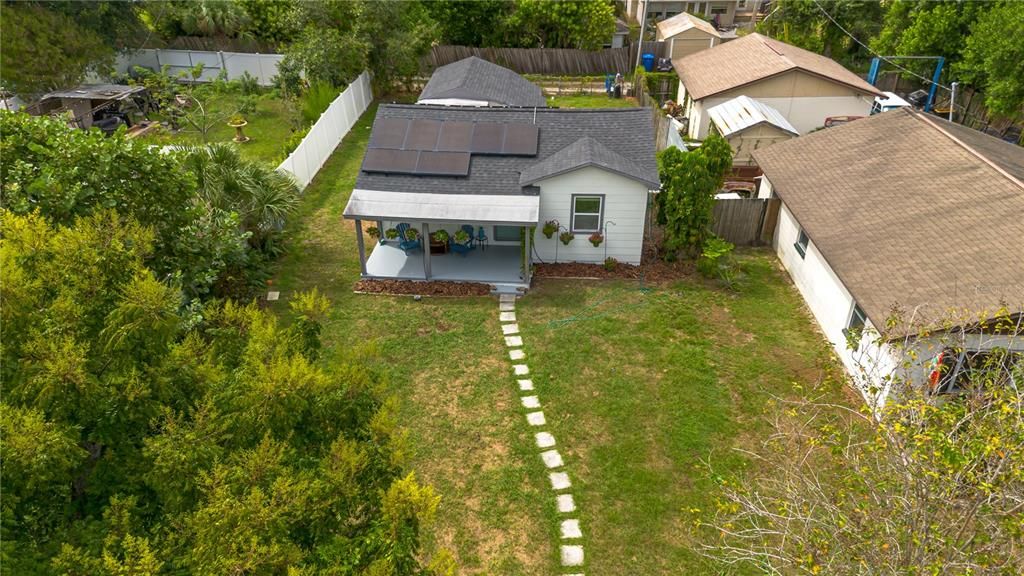 For Sale: $325,000 (2 beds, 1 baths, 787 Square Feet)