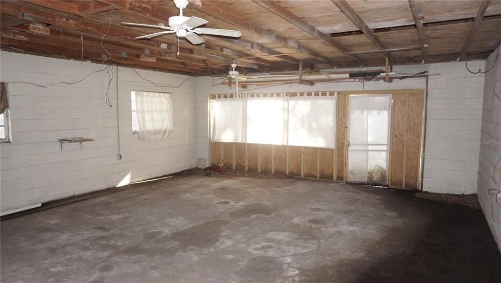 出租: $2,999 (4 贝兹, 3 浴室, 2465 平方英尺)