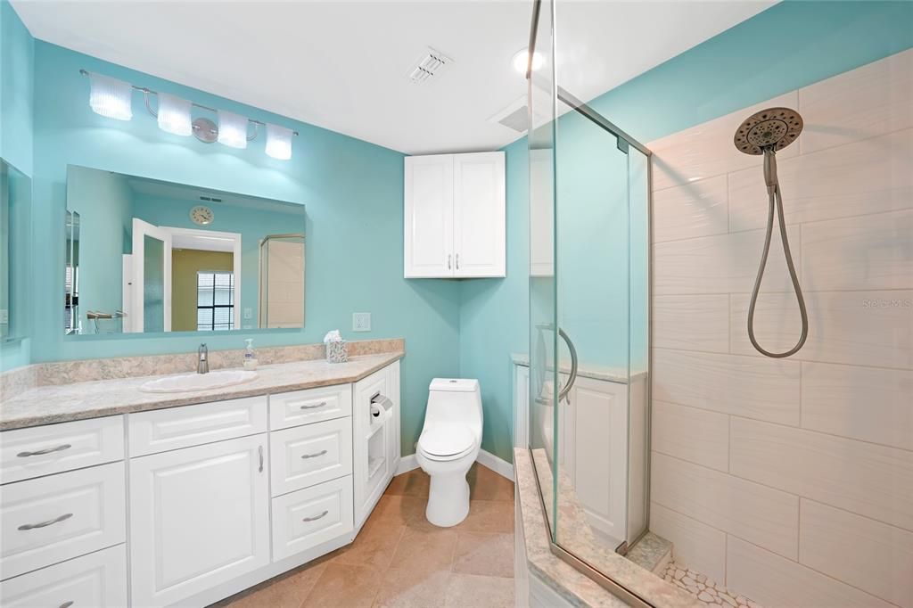 For Sale: $250,000 (2 beds, 2 baths, 1515 Square Feet)