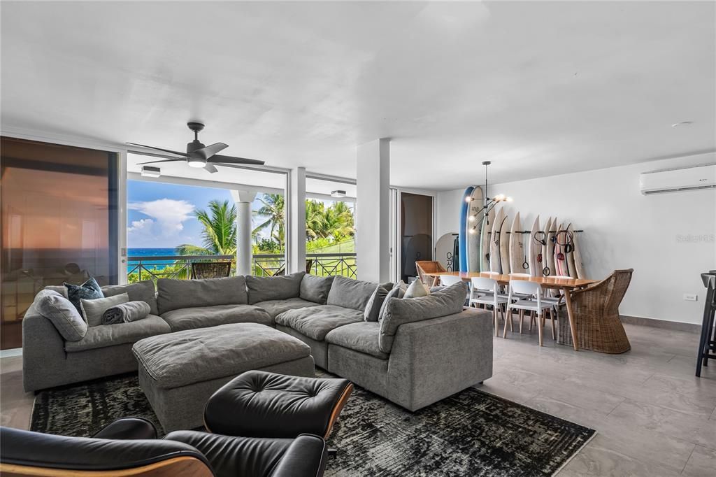 For Sale: $1,600,000 (3 beds, 2 baths, 1433 Square Feet)