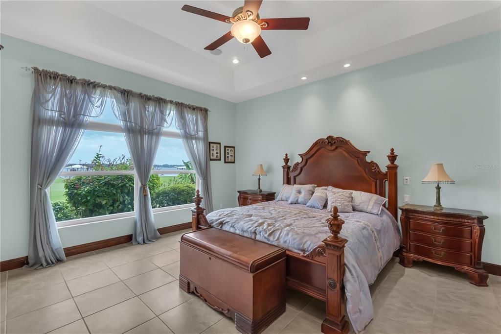 For Sale: $1,100,000 (3 beds, 3 baths, 2677 Square Feet)