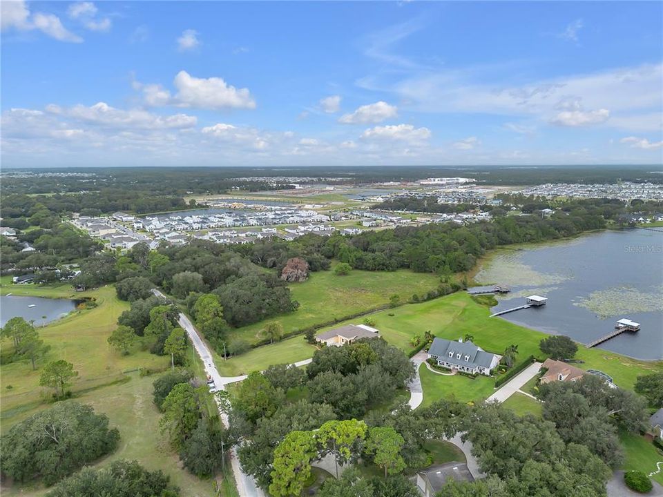 For Sale: $1,100,000 (3 beds, 3 baths, 2677 Square Feet)