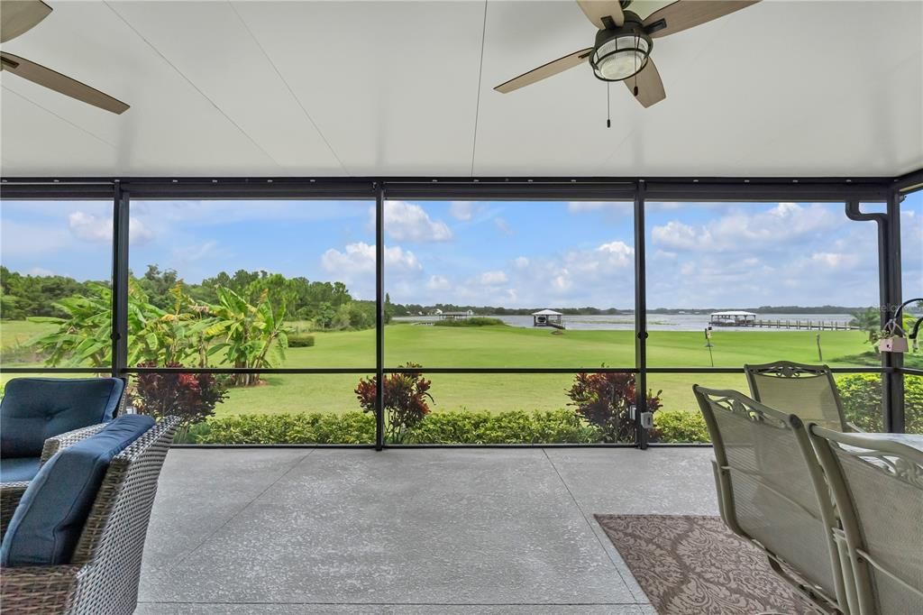 For Sale: $1,100,000 (3 beds, 3 baths, 2677 Square Feet)