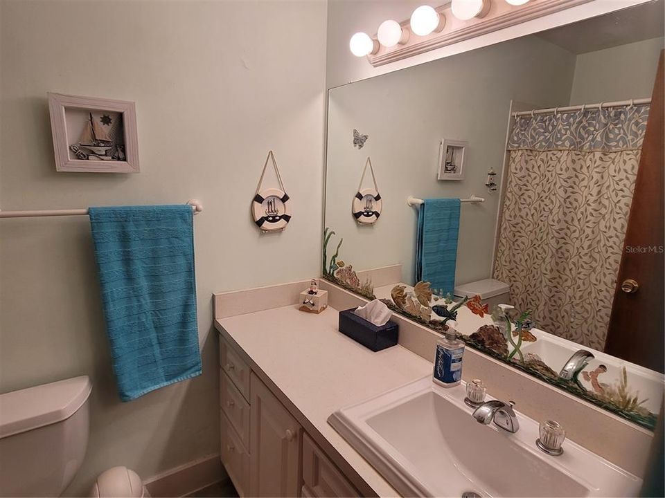 For Rent: $2,500 (3 beds, 2 baths, 1203 Square Feet)