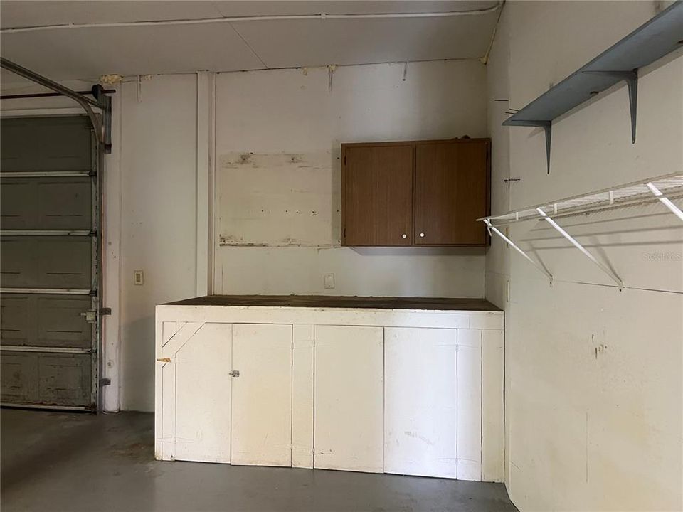 На продажу: $239,900 (2 спален, 2 ванн, 1404 Квадратных фут)