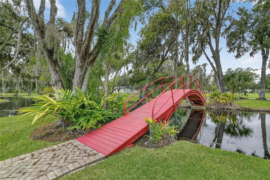 На продажу: $944,900 (6 спален, 3 ванн, 4516 Квадратных фут)