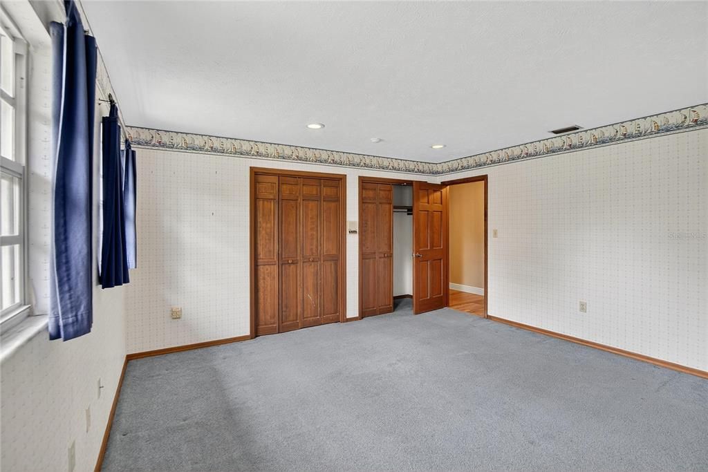 На продажу: $944,900 (6 спален, 3 ванн, 4516 Квадратных фут)