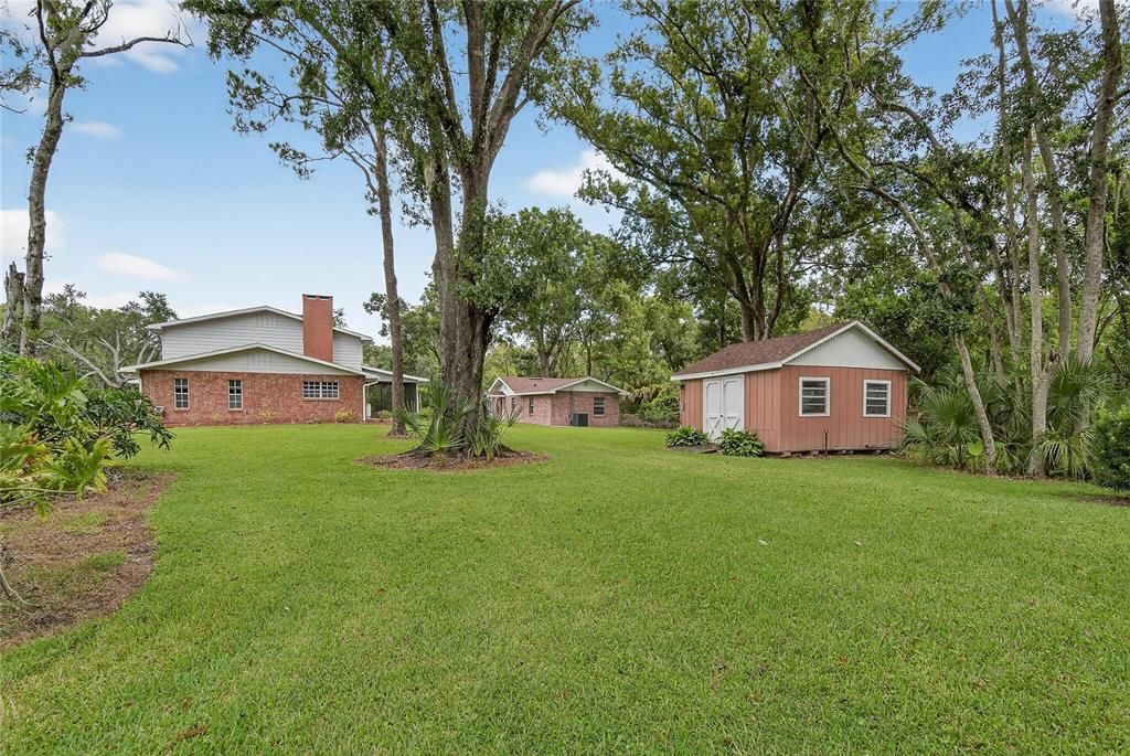 На продажу: $944,900 (6 спален, 3 ванн, 4516 Квадратных фут)