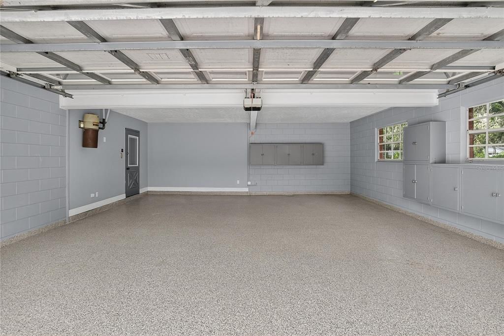 На продажу: $944,900 (6 спален, 3 ванн, 4516 Квадратных фут)