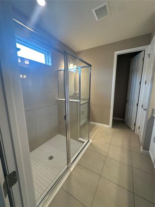 出租: $2,700 (4 贝兹, 3 浴室, 2208 平方英尺)