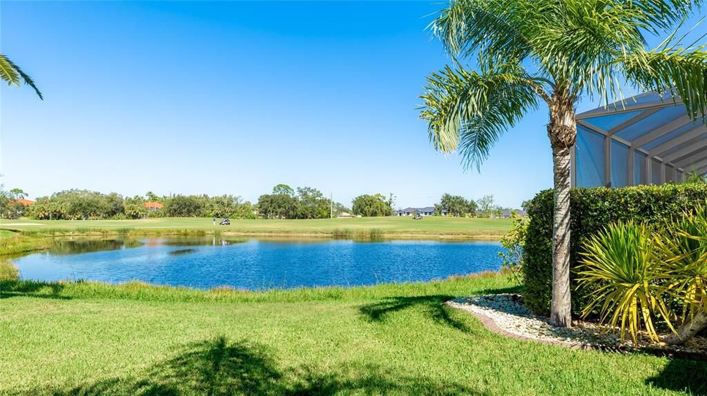 合同活跃: $700,000 (4 贝兹, 3 浴室, 2585 平方英尺)