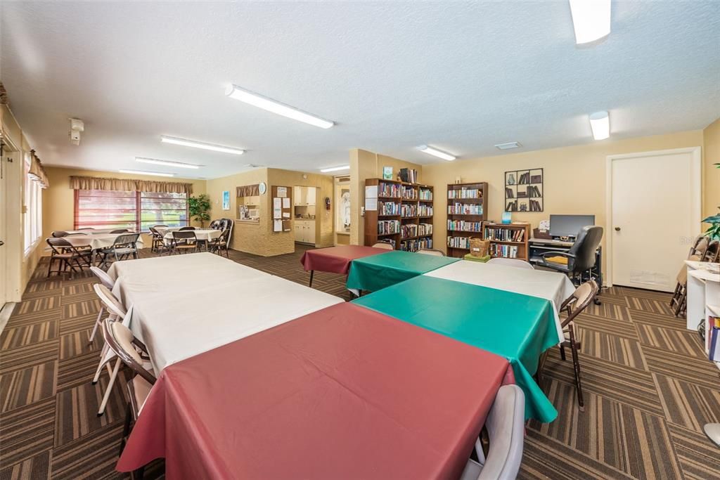 For Sale: $254,900 (2 beds, 2 baths, 1025 Square Feet)