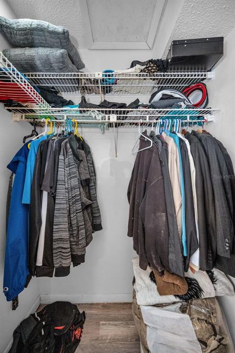 For Sale: $254,900 (2 beds, 2 baths, 1025 Square Feet)