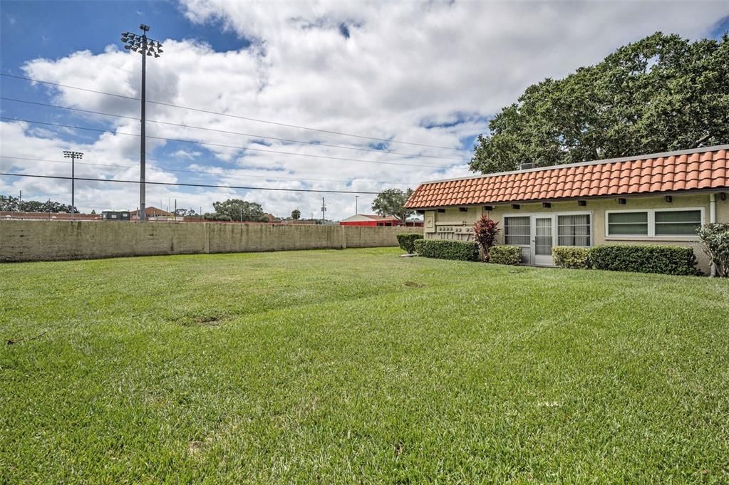 For Sale: $254,900 (2 beds, 2 baths, 1025 Square Feet)