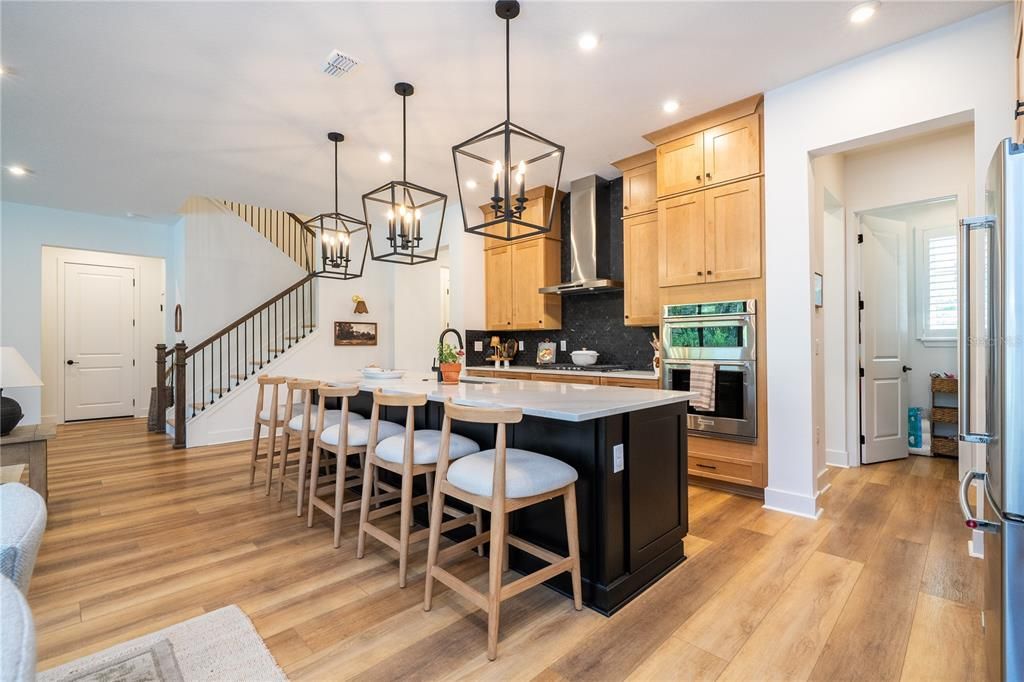 For Sale: $1,890,000 (5 beds, 5 baths, 4039 Square Feet)